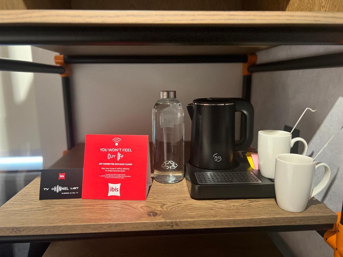 Ibis World Trade Centre Hotel 3*