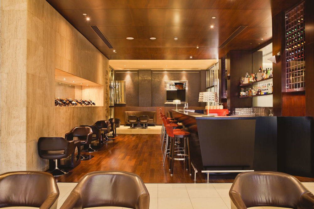 Ibis World Trade Centre Hotel 3*