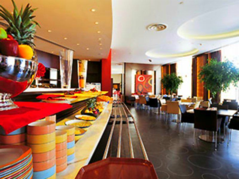 Hotel Ibis World Trade Centre