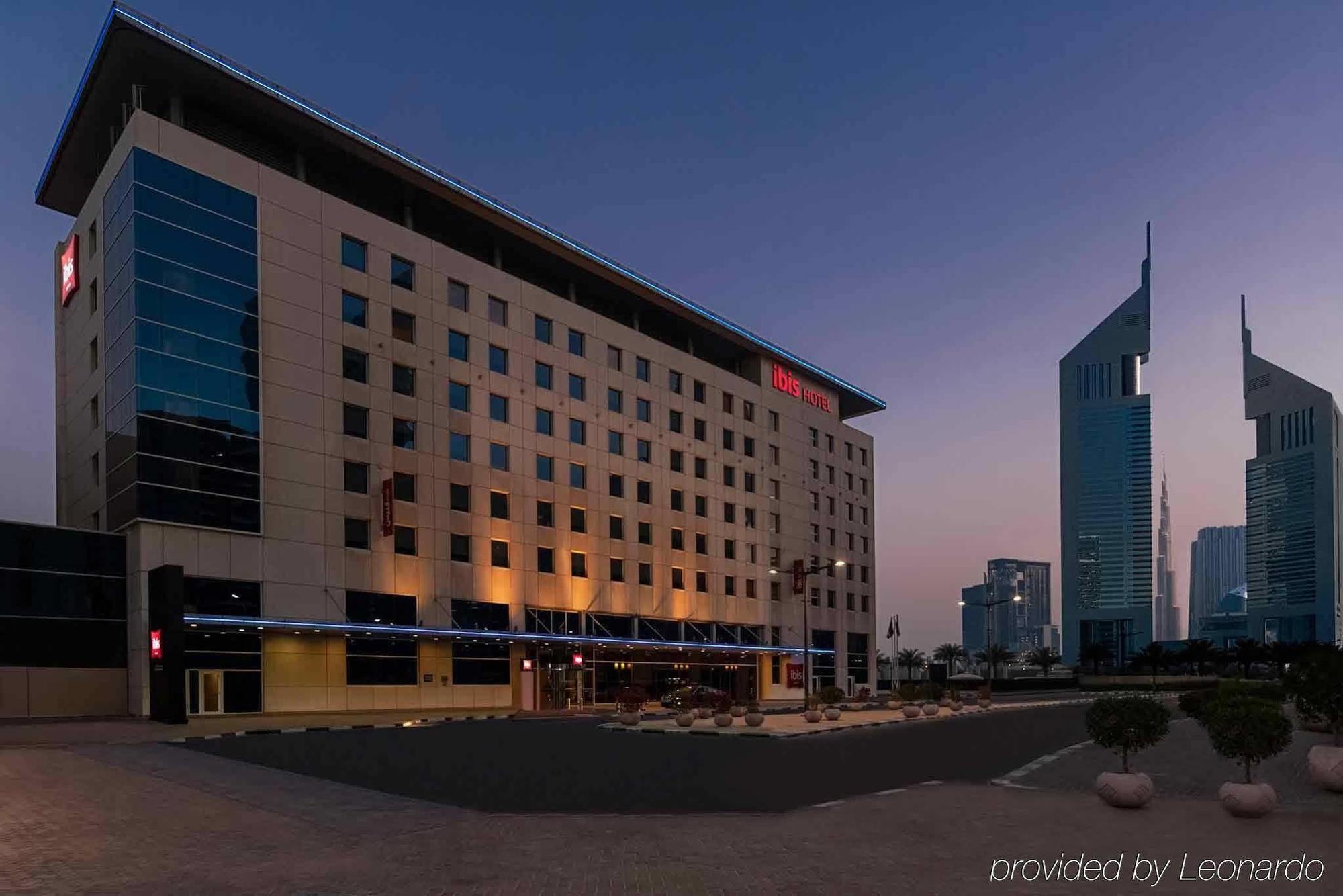 Ibis World Trade Centre Hotel 3*